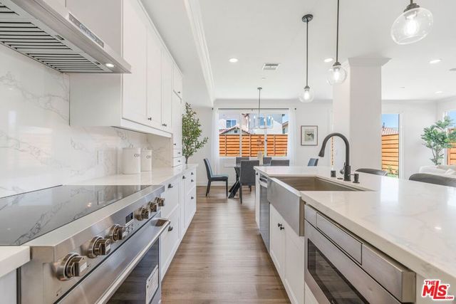 20151 Strathern Street, Winnetka, CA 91306