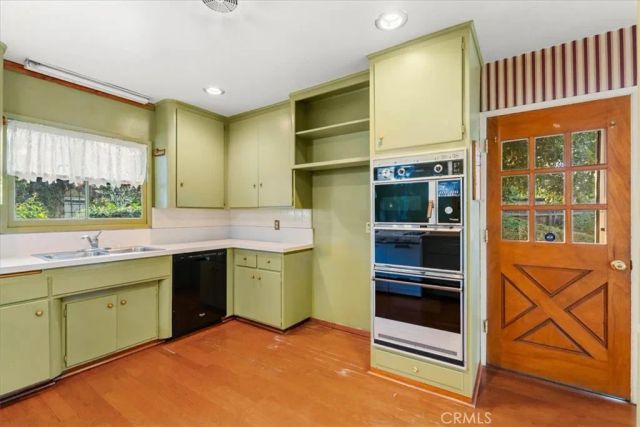 2807 Wyoming Way, Riverside, CA 92506