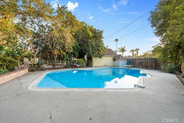 2807 Wyoming Way, Riverside, CA 92506