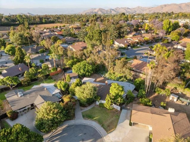 2807 Wyoming Way, Riverside, CA 92506