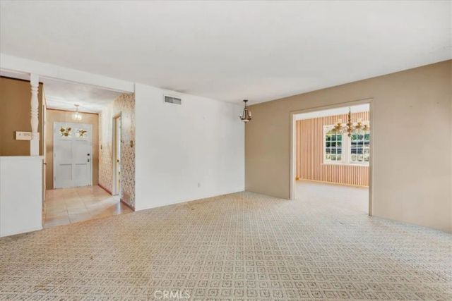 2807 Wyoming Way, Riverside, CA 92506