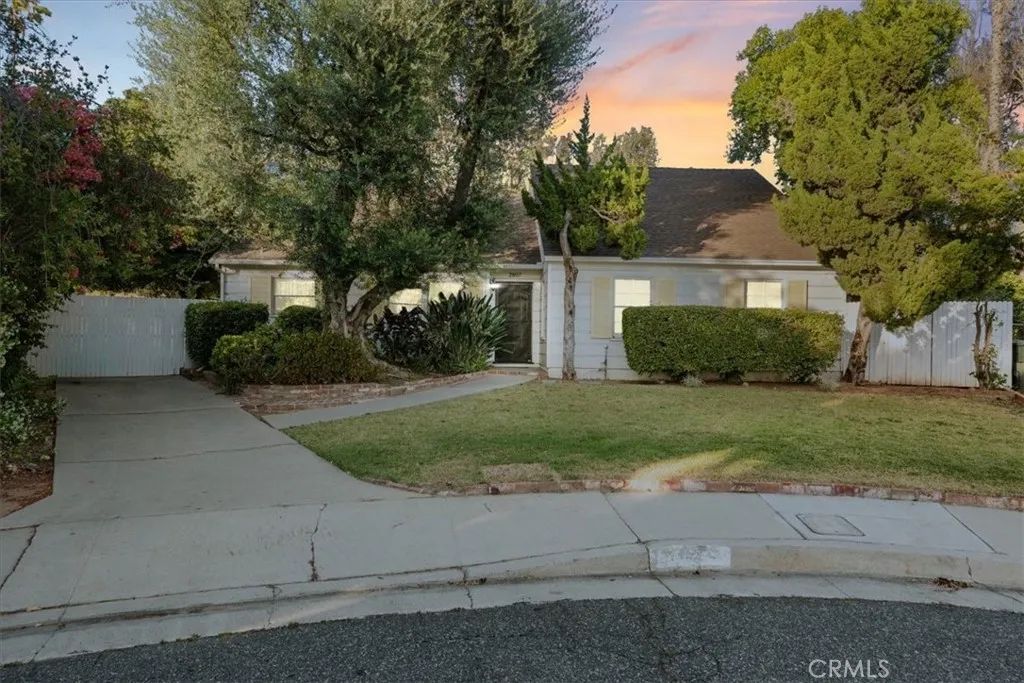 2807 Wyoming Way, Riverside, CA 92506