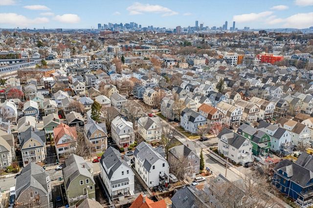 70 Pearson Ave 3, Somerville, MA 02144