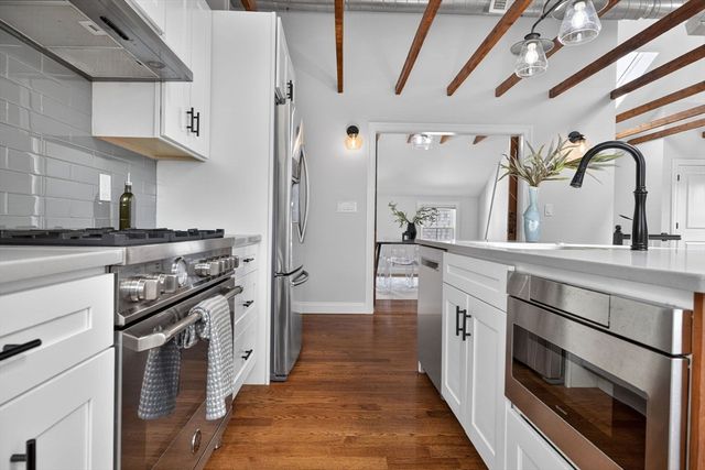 70 Pearson Ave 3, Somerville, MA 02144