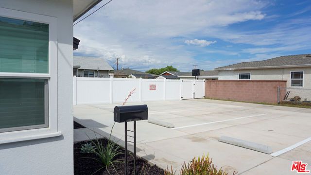 3537 W 113th Street, Inglewood, CA 90303
