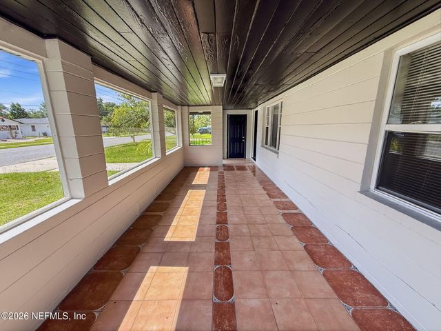 3842 ANVERS Boulevard, Jacksonville, FL 32210