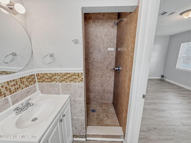 3842 ANVERS Boulevard, Jacksonville, FL 32210