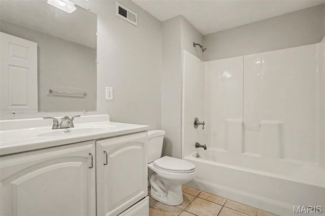 408 Bethany Court, Valley Park, MO 63088