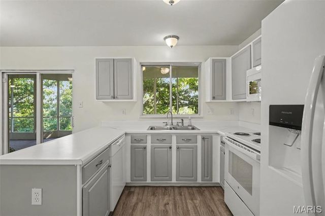 408 Bethany Court, Valley Park, MO 63088