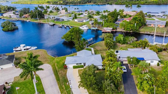 13856 LAZY LANE, Fort Myers, FL 33905