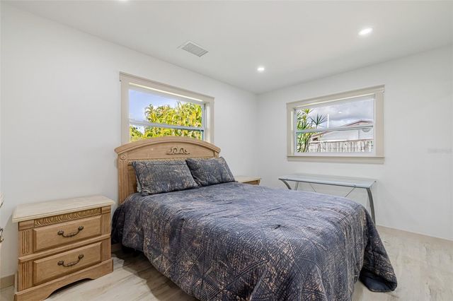 13856 LAZY LANE, Fort Myers, FL 33905