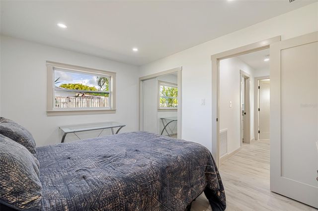 13856 LAZY LANE, Fort Myers, FL 33905