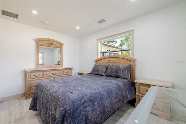 13856 LAZY LANE, Fort Myers, FL 33905