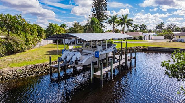 13856 LAZY LANE, Fort Myers, FL 33905