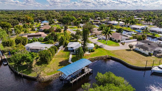 13856 LAZY LANE, Fort Myers, FL 33905