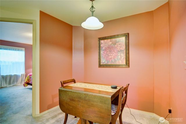 821 Park Cottage Place, Sedro Woolley, WA 98284