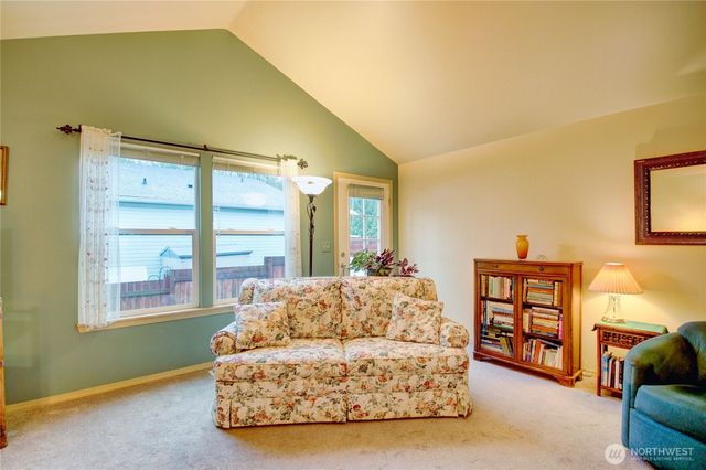 821 Park Cottage Place, Sedro Woolley, WA 98284