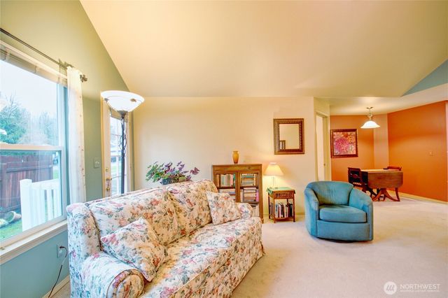 821 Park Cottage Place, Sedro Woolley, WA 98284