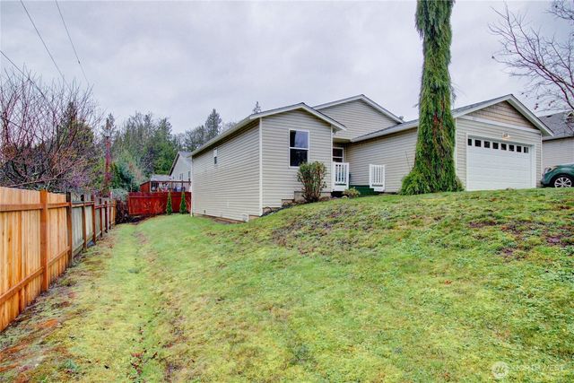 821 Park Cottage Place, Sedro Woolley, WA 98284