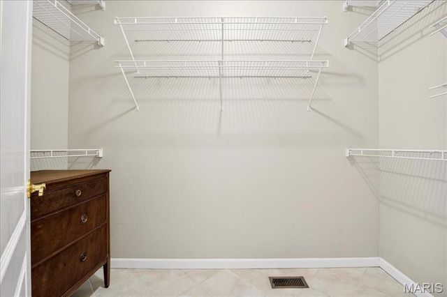 2106 Babler Ridge Dr Lane, Wildwood, MO 63038