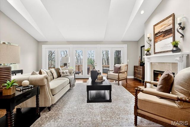 2106 Babler Ridge Dr Lane, Wildwood, MO 63038