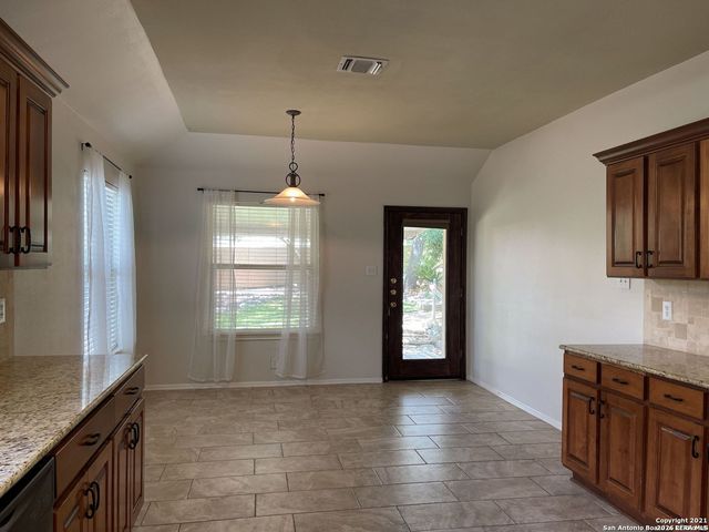 20027 HORIZON BLF, San Antonio, TX 78258