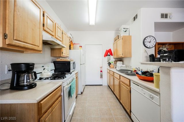 1401 North Michael Way 118, Las Vegas, NV 89108