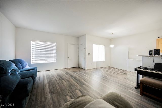 1401 North Michael Way 118, Las Vegas, NV 89108