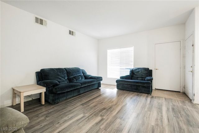 1401 North Michael Way 118, Las Vegas, NV 89108