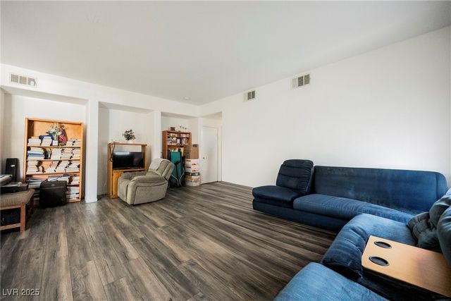 1401 North Michael Way 118, Las Vegas, NV 89108