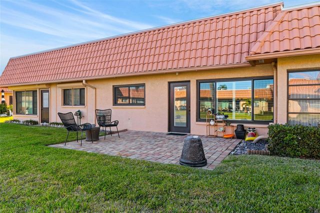 19029 US HIGHWAY 19 N 27E, Clearwater, FL 33764