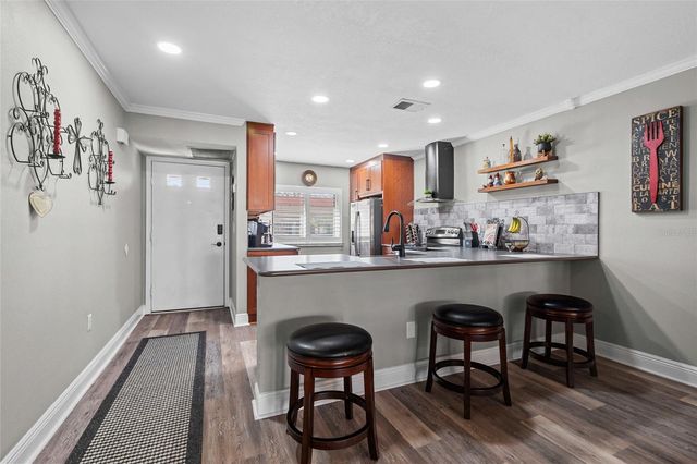 19029 US HIGHWAY 19 N 27E, Clearwater, FL 33764