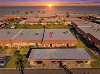 19029 US HIGHWAY 19 N 27E, Clearwater, FL 33764