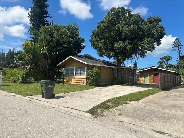 3928 S EAST AVENUE, Sarasota, FL 34231