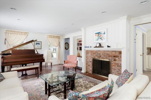171 Halwill Drive, Amherst, NY 14226