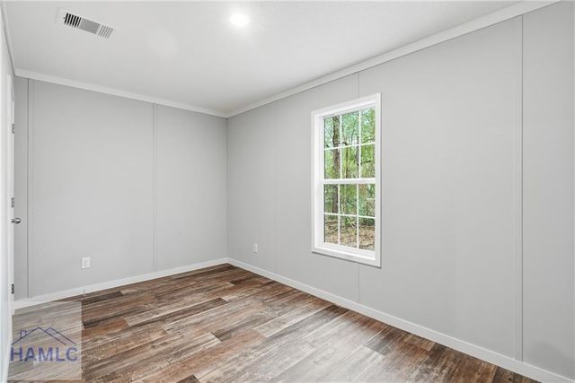 94 Thrasher Circle, Jesup, GA 31545
