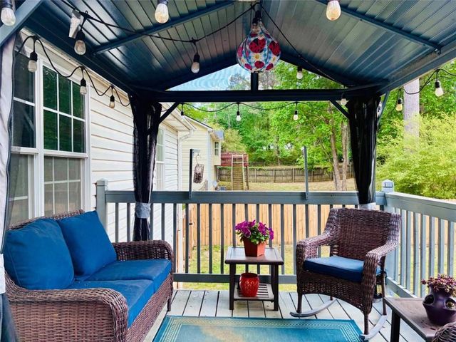 95 Burton Drive, Douglasville, GA 30134