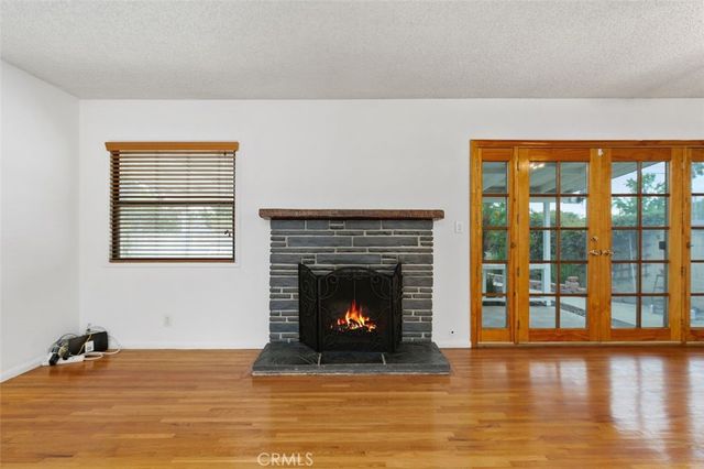 1525 W Princeton St, Ontario, CA 91762