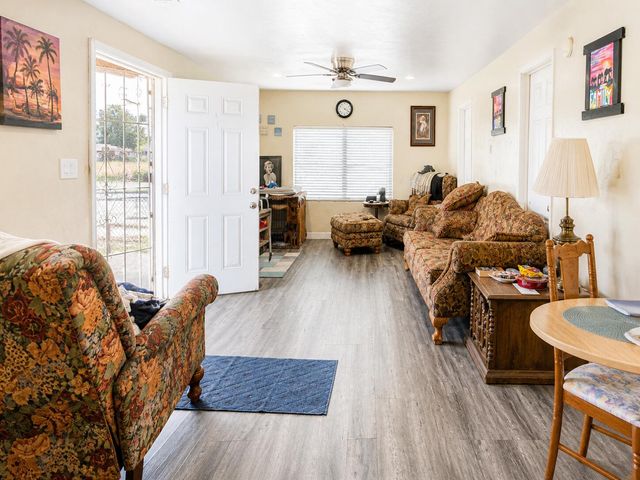 13936 Front Street, Armona, CA 93202