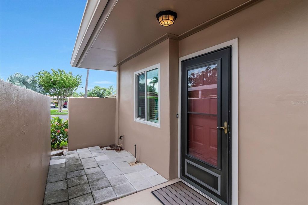 2284 OAK NECK ROAD F, Clearwater, FL 33763