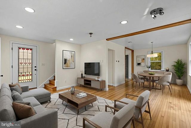 4822 OSAGE ST, College Park, MD 20740