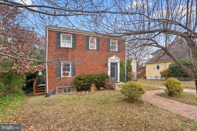 4822 OSAGE ST, College Park, MD 20740