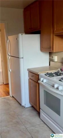 704 6th Avenue 8, Bethlehem City, PA 18018