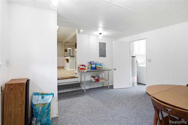 4945 Miller Road, Ann Arbor, MI 48103
