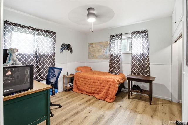 4945 Miller Road, Ann Arbor, MI 48103