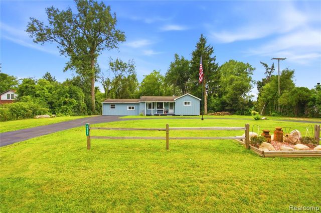 4945 Miller Road, Ann Arbor, MI 48103