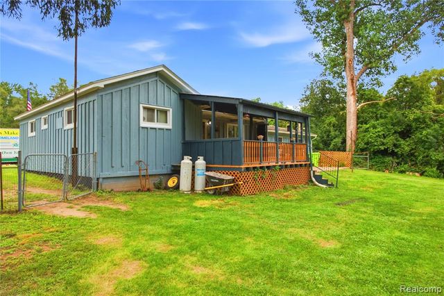 4945 Miller Road, Ann Arbor, MI 48103