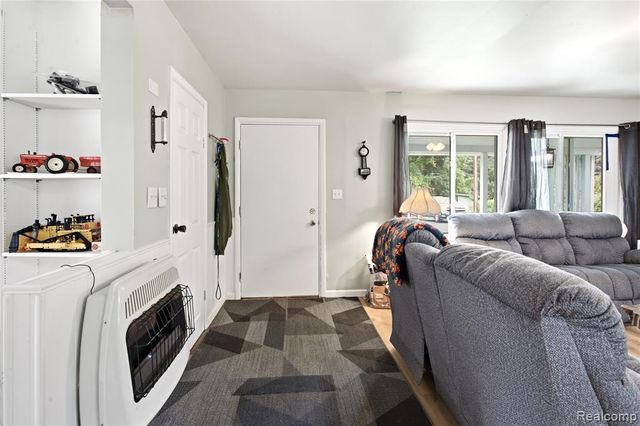 4945 Miller Road, Ann Arbor, MI 48103
