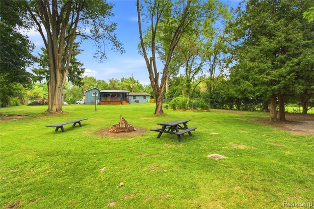 4945 Miller Road, Ann Arbor, MI 48103