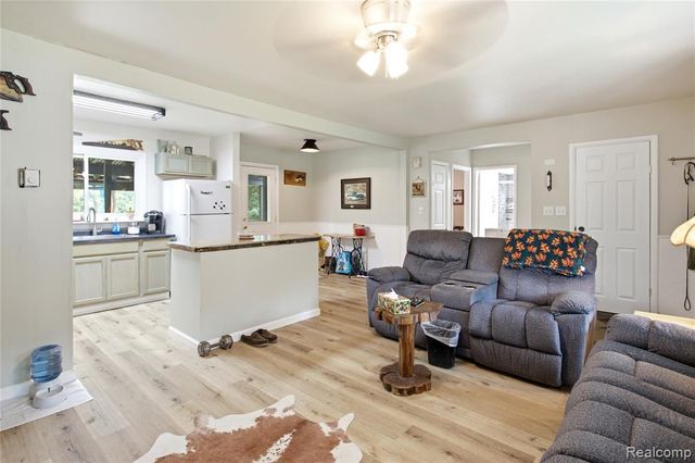 4945 Miller Road, Ann Arbor, MI 48103